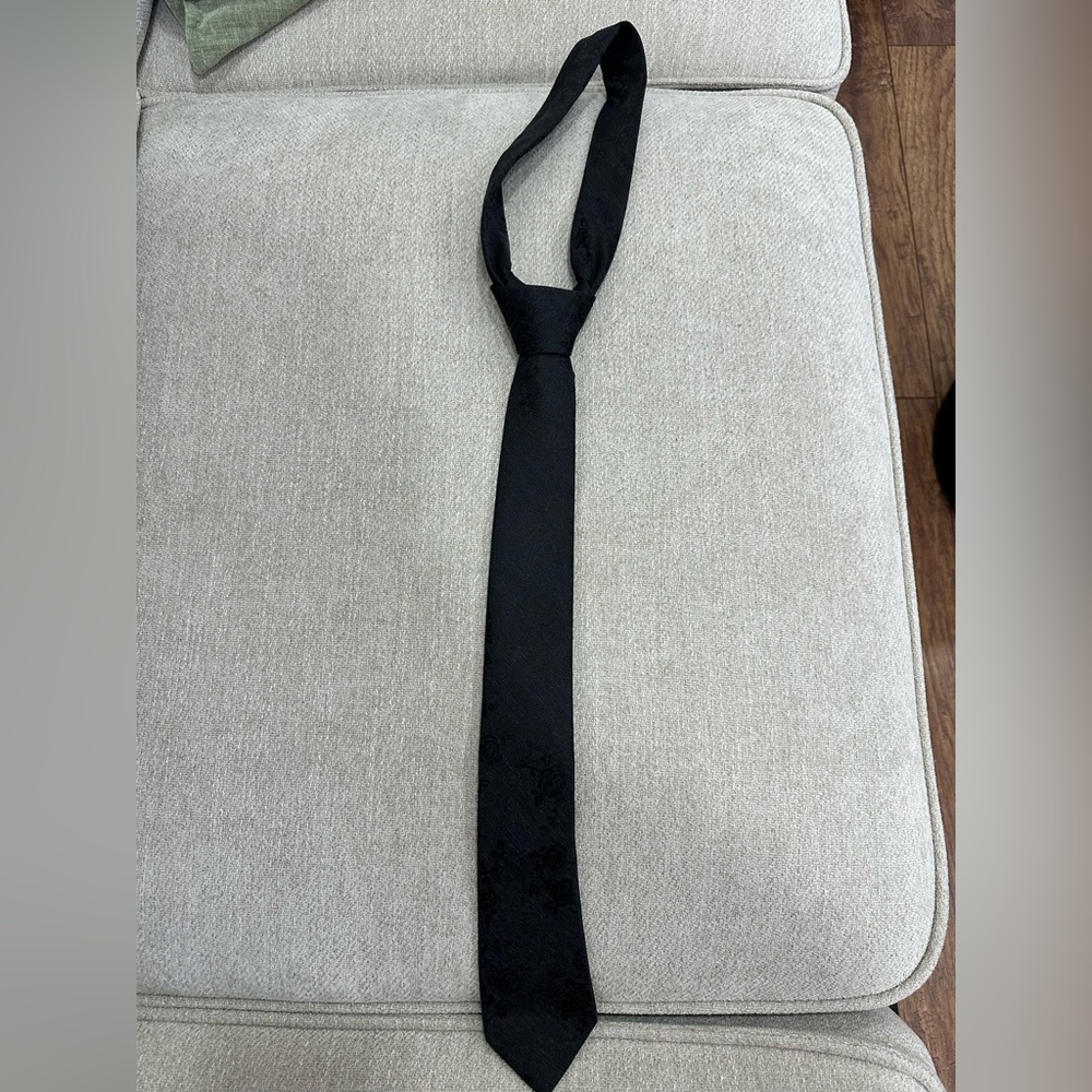 Express Men Black Tie with rose pattern